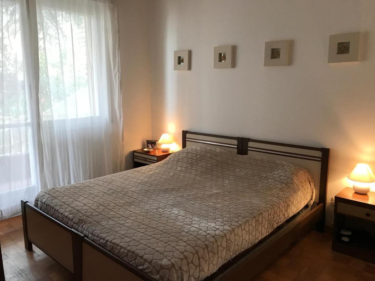 Apartment Trilocale Corso Inglesi Vicino Alle Spiagge.